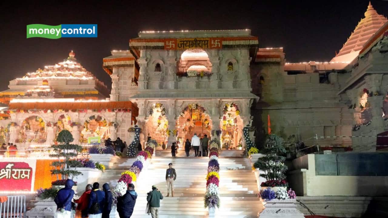 Ayodhya Pran Pratishtha 2025: Saryu Jal Kalash Yatra & Consecration of Eight Temples in Ram Mandir