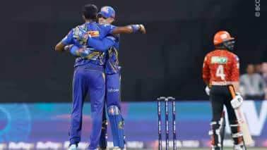 Mumbai Indians outskill Sunrisers Hyderabad at Wankhede