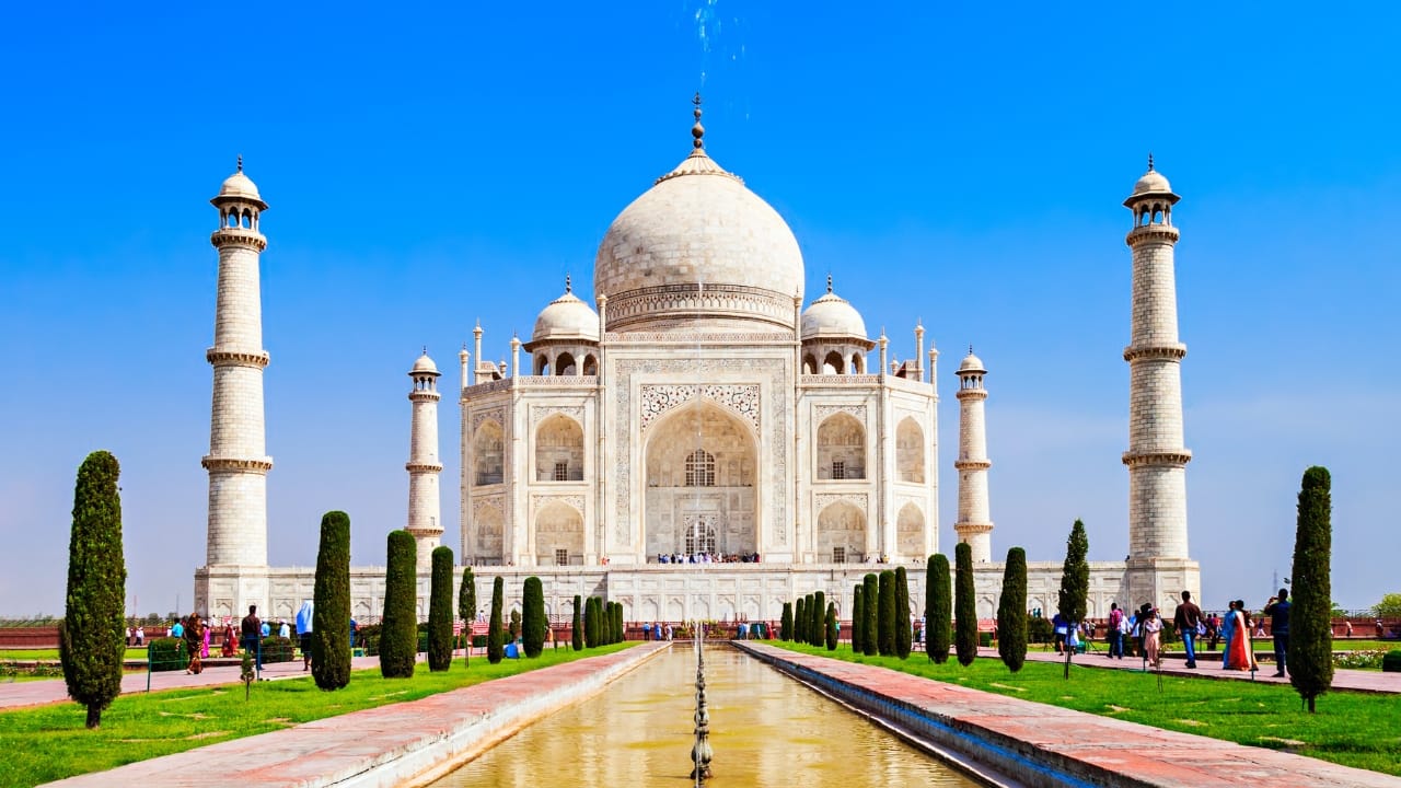 Taj Mahal, India – Love carved in white marble (Image: Canva)