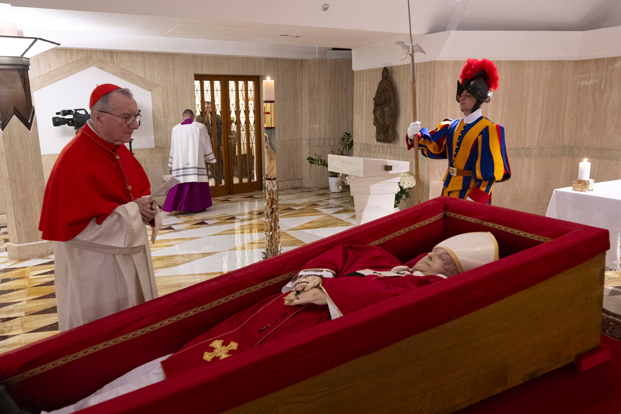 Pope Francis Funeral News Updates: Pope Francis' mortal remains to lie in State at St Peter's Basilica tomorrow; funeral set for Saturday