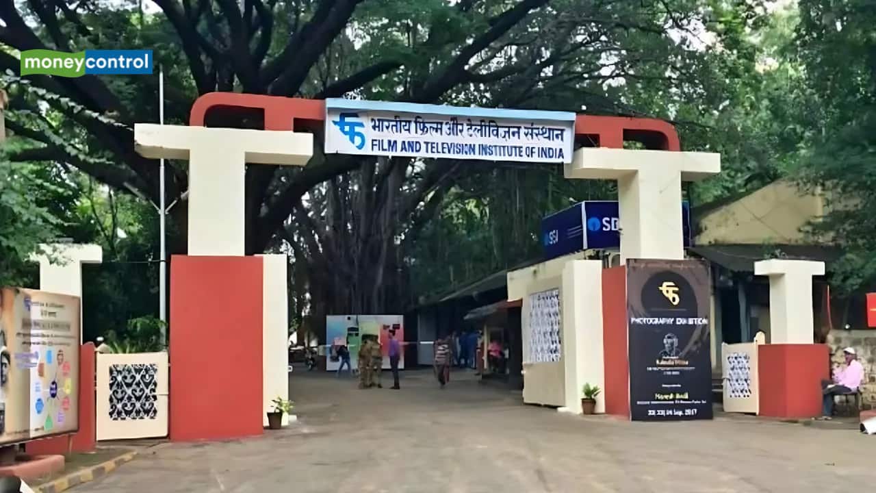 FTII Pune, Satyajit Ray Film and Television Institute granted university status: Education Ministry