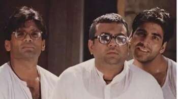 Paresh Rawal calls Babu bhaiya galle ka fanda