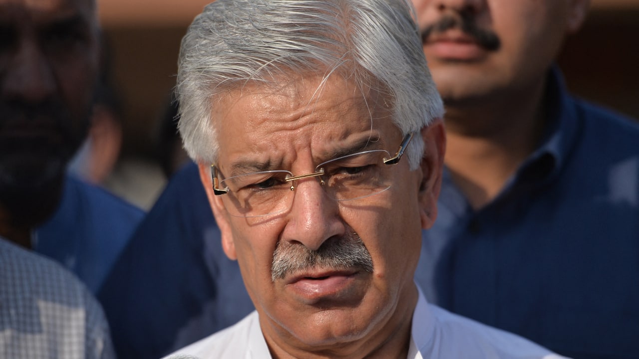 Pakistan's Khawaja Asif warns Taliban of 'war' if talks with Afghanistan collapse in Turkey