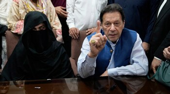 Imran Khan accuses Pakistan Army Chief of mentally torturing him, wife