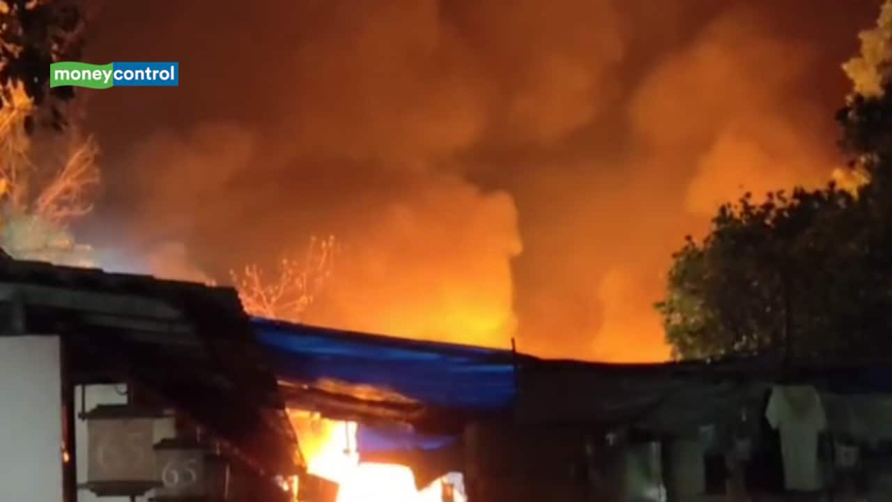 Massive Fire Damages 30 Shops at South Delhi’s Iconic Dilli Haat Massive Fire Damages 30 Shops at South Delhi’s Iconic Dilli Haat