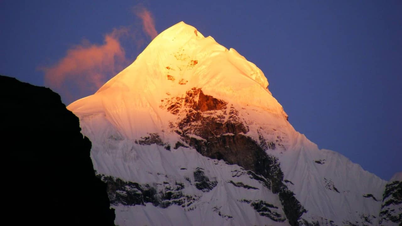Neelkanth Peak (Image: Wikipedia)