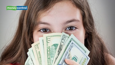 Do you get capital gains exemption by reinvesting share sale proceeds?