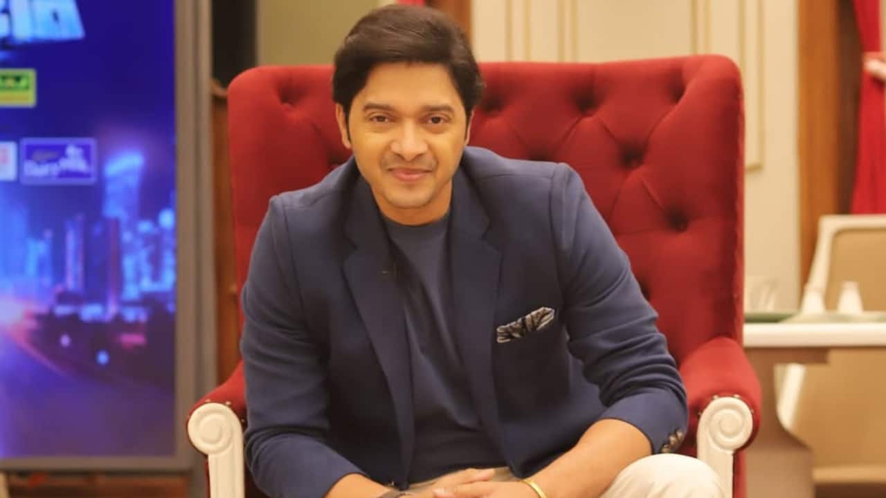 Shreyas Talpade roots and prays for the Indian Army, writes, "Sending you strength through our prayers"
