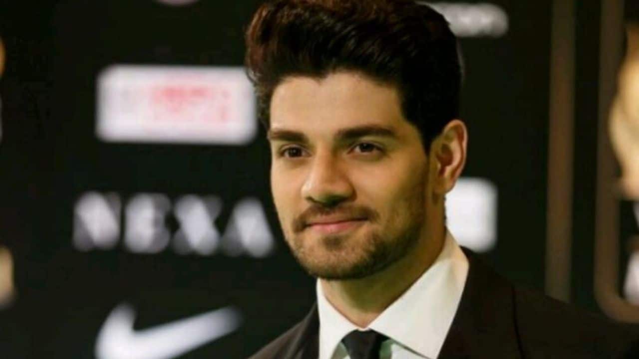 Sooraj Pancholi explains why Pakistani actors should be banned to work in India: "The same tax money is used for..."