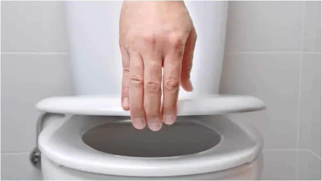Noida man, 20, suffers serious burn injuries after toilet seat explodes. Here's what happened