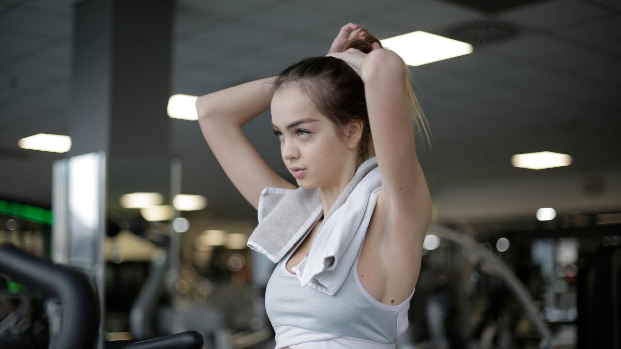 2. Boosts Immunity: Tulsi (Holy Basil) is known in Ayurveda for its healing properties. Wearing a Tulsi Mala is believed to boost immunity, protect against infections, and support overall health and wellness. (image: canva)