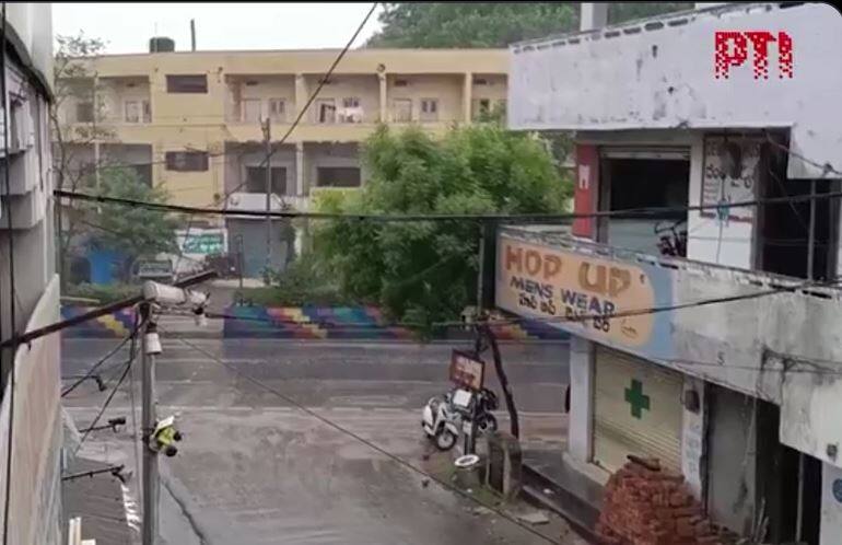 Telangana, Andhra Pradesh get relief from severe heatwave with morning showers, thunderstorms in several areas