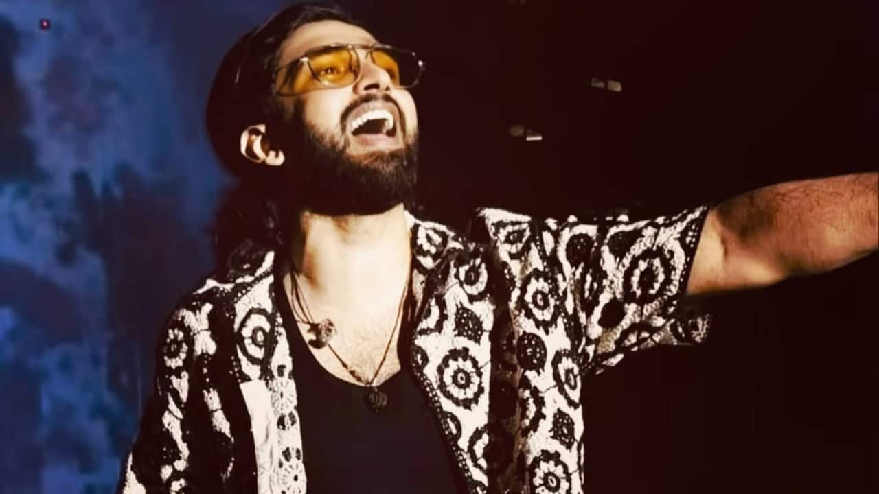 Amaal Mallik addresses his post about cutting ties with his family, says "it's a collection of emotions over years"