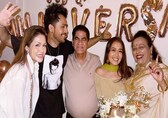 Sonu Kakkar joins parents' anniversary celebration with siblings Tony, Neha Kakkar a month after cutting ties with them: See pics