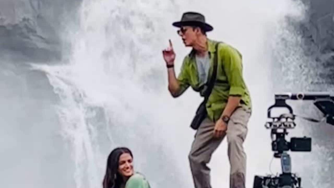 Akshay Kumar announces wrap up of Bhoot Bangla's filming with a BTS song clip featuring Wamiqa Gabbi: Watch