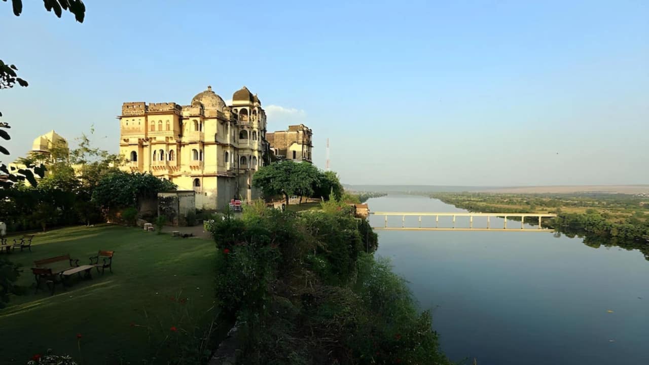 5. Bhainsrorgarh Fort, Rajasthan: A Riverside Rebel That Refused to Fall Balanced atop a cliff over the Chambal River, Bhainsrorgarh Fort is as dramatic as it is resilient. Natural defenses, treacherous terrain, and a fierce garrison made it unconquerable. Today, it has transformed into a heritage stay, allowing guests to sleep within history. The views at sunset—over river bends and rugged forests—are soul-stirring reminders of the fort’s enduring spirit. (Image: Agoda) 5. Bhainsrorgarh Fort, Rajasthan: A Riverside Rebel That Refused to Fall Balanced atop a cliff over the Chambal River, Bhainsrorgarh Fort is as dramatic as it is resilient. Natural defenses, treacherous terrain, and a fierce garrison made it unconquerable. Today, it has transformed into a heritage stay, allowing guests to sleep within history. The views at sunset—over river bends and rugged forests—are soul-stirring reminders of the fort’s enduring spirit. (Image: Agoda)