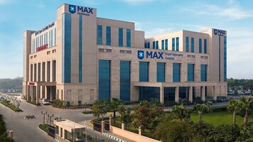 Max Healthcare to set up 450-bed hospital in Pune; shares rise 3%