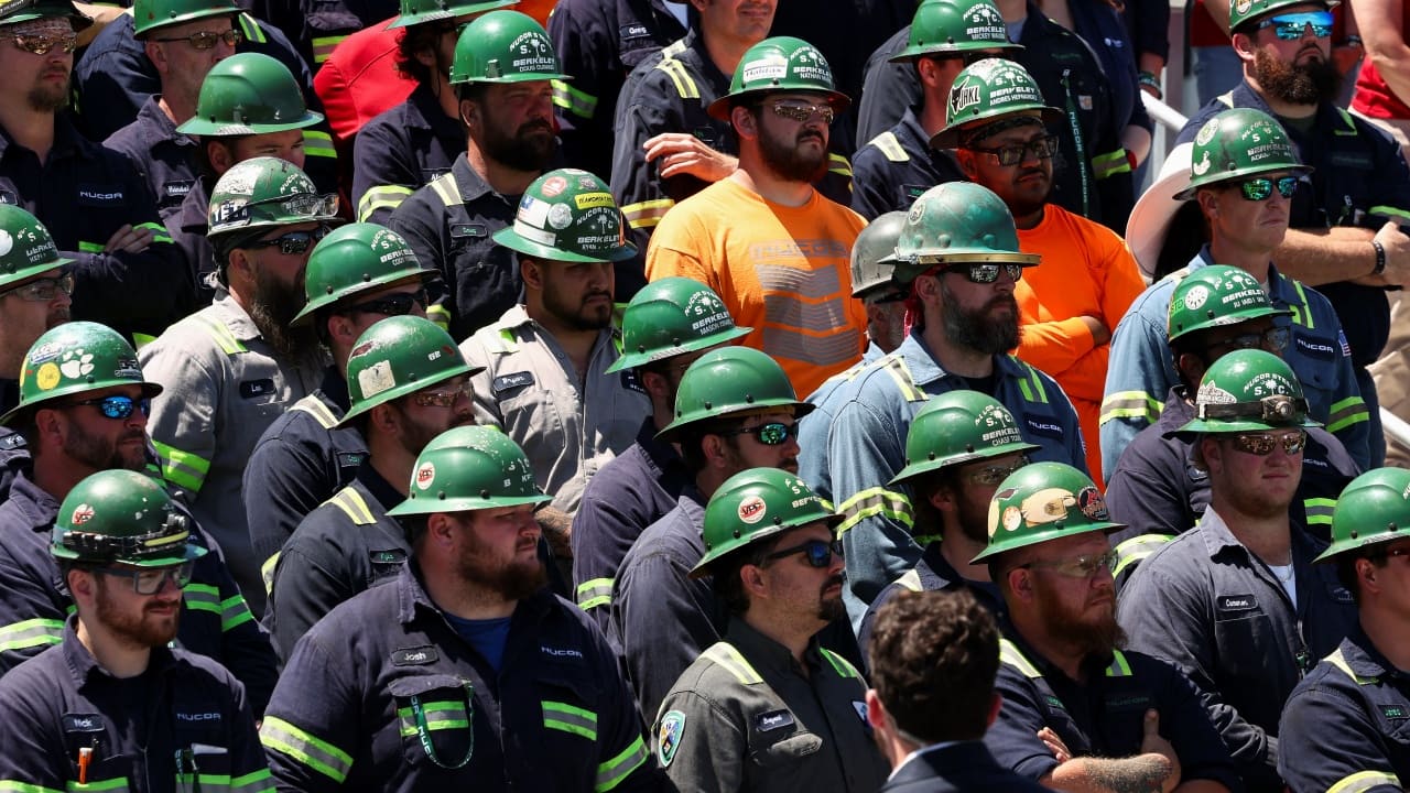 US manufacturing jobs are back — but too few workers want them