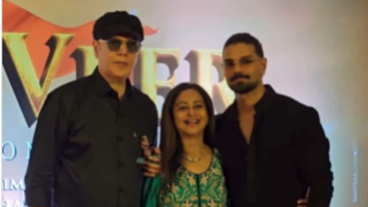 Aditya Pancholi makes rare appearance for his son Sooraj Pancholi's film Kesari Veer premiere, watch 