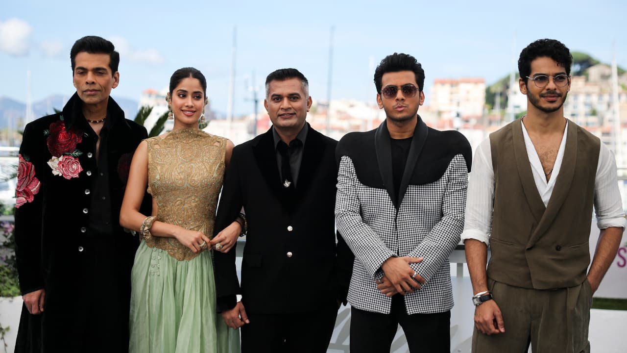 Janhvi Kapoor has been 'heavily trolled,' Neeraj Ghaywan feels Homebound will change people's perception