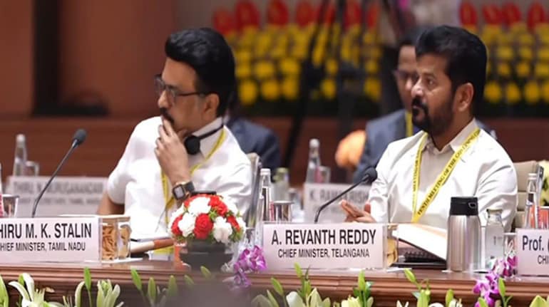 Difficult to give even retirement benefits : Telangana CM Revanth Difficult to give even retirement benefits : Telangana CM Revanth