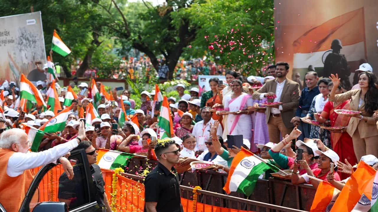 Colonel Sofiya Qureshi’s family showers petals on PM Modi at Gujarat roadshow | Watch