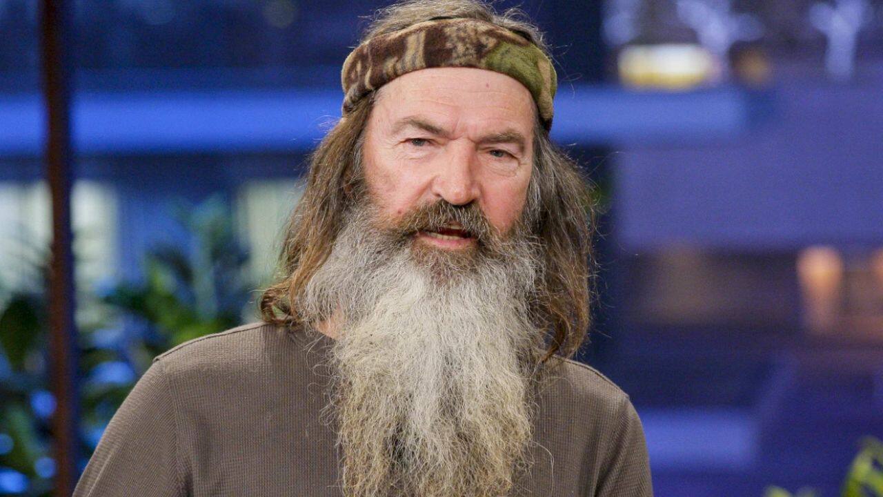 Phil Robertson, Duck Dynasty star dies aged 79 following Alzheimer’s diagnosis