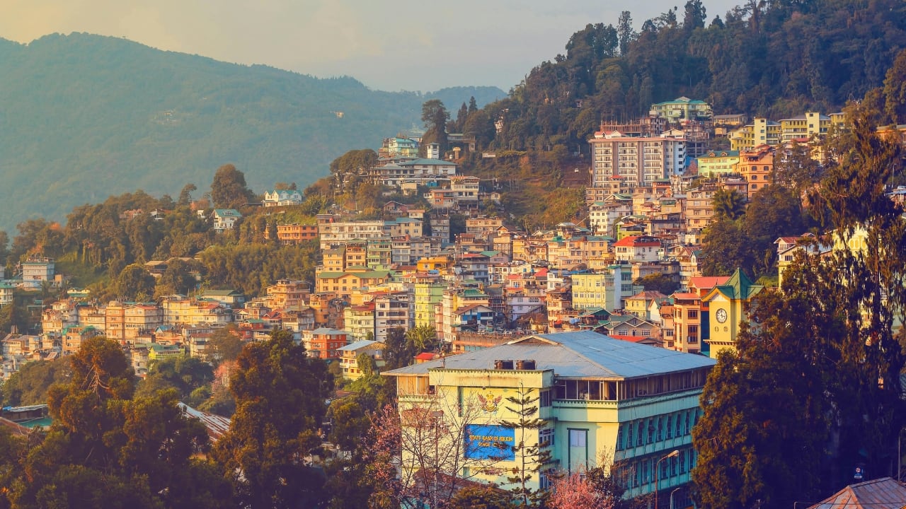 Sikkim Govt Advises Tourists Leaving Gangtok on May 29 to Depart by 6 AM Ahead of PM Modi’s Visit