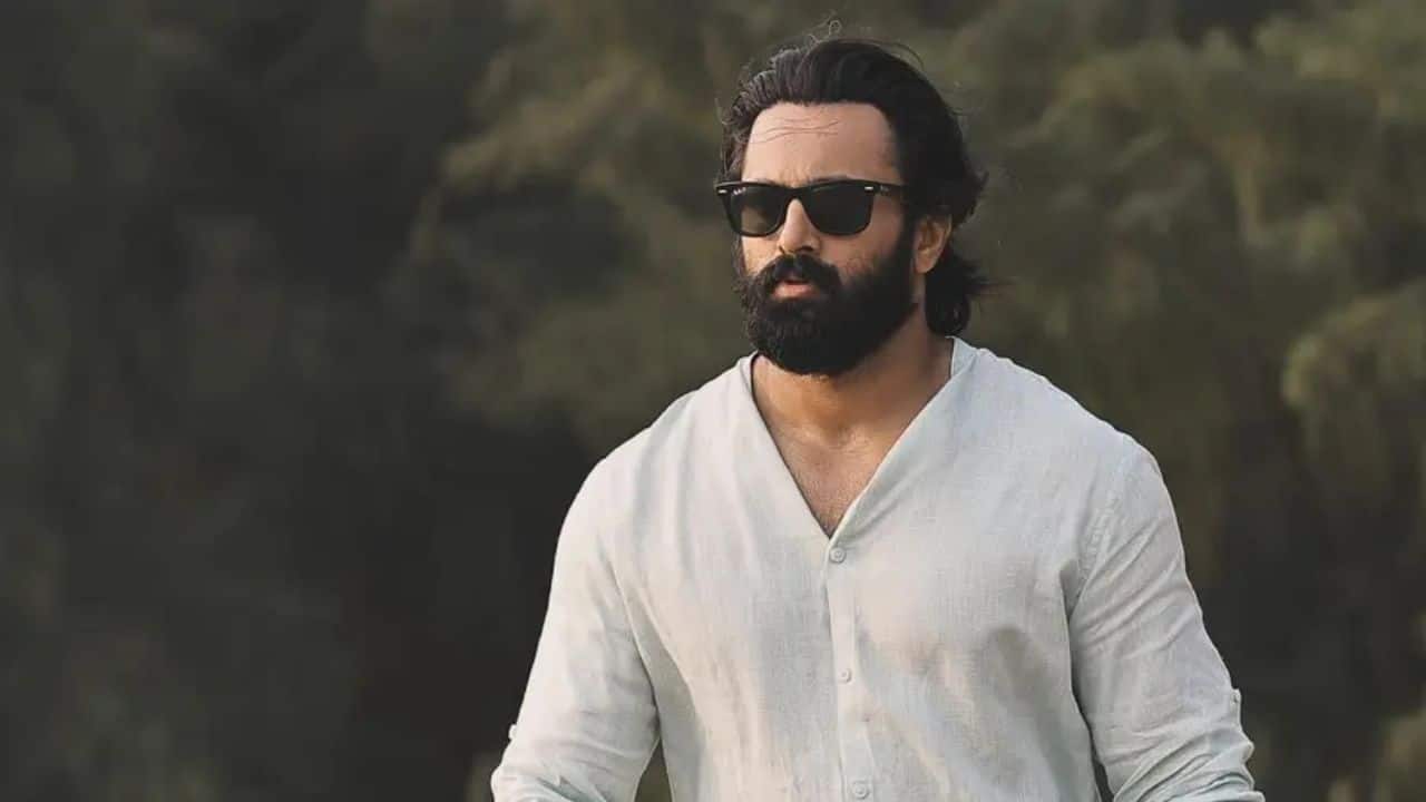 Unni Mukundan says assault allegations against him was "completely fabricated", denies speaking ill about actor Tovino Thomas