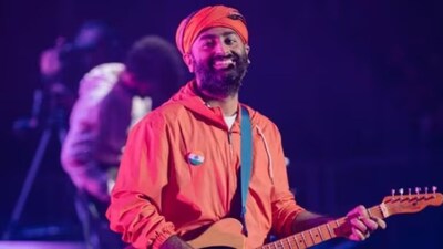 Arijit Singh announces retirement from playback singing, says "won't stop making music