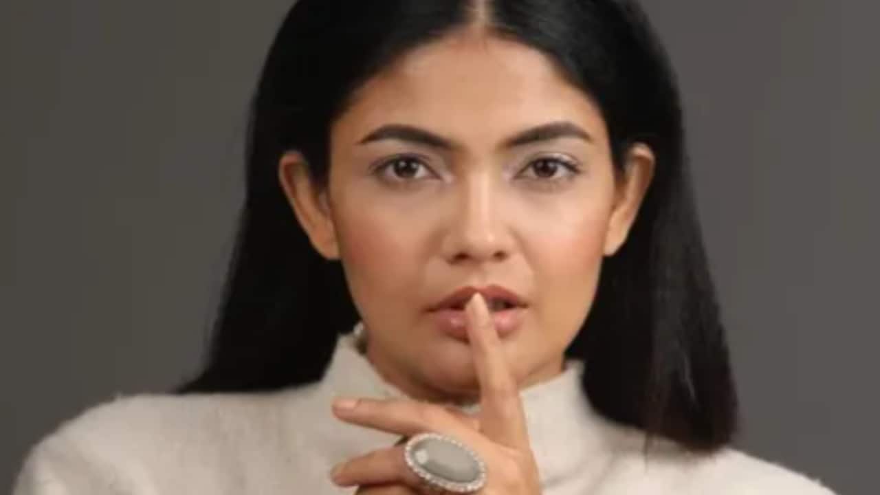 Kalpika Ganesh's video from a pub goes viral; netizens blame actress for the ruckus: Watch