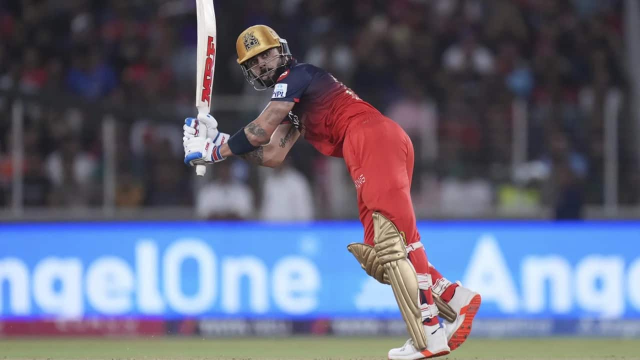 Virat Kohli scored 43 off 35 balls in IPL final
