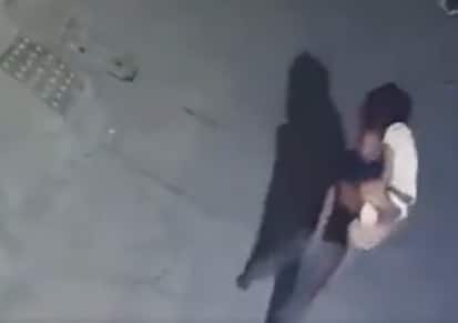 Video shows Delhi man carrying girl on shoulders before he killed her | Watch