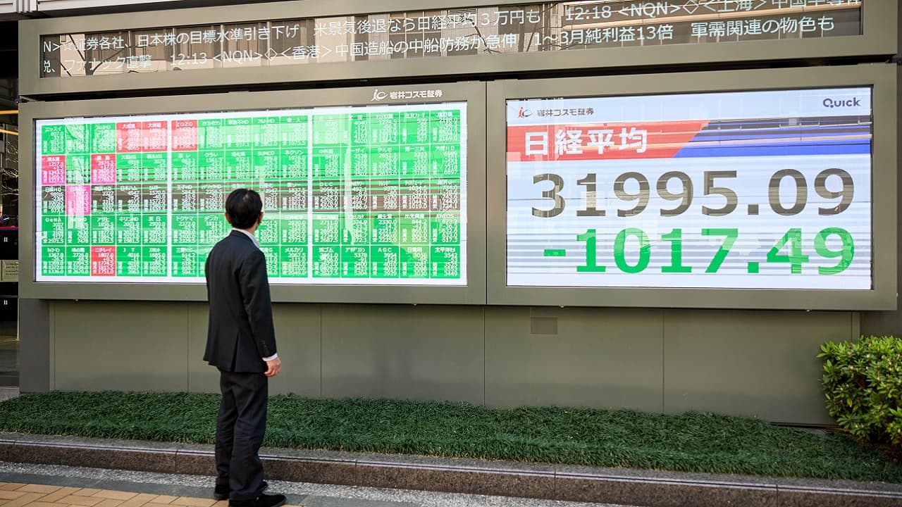 Asian shares post modest gains before US payrolls