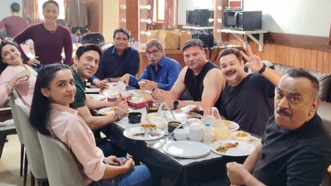 Shivaji Satam enjoys a 'family lunch' with CID 2 co-stars Janvi Chheda, Dayanand Shetty, Aditya Srivastava and more