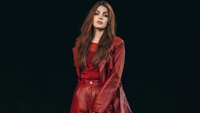 Rhea Chakraborty to make her acting comeback
