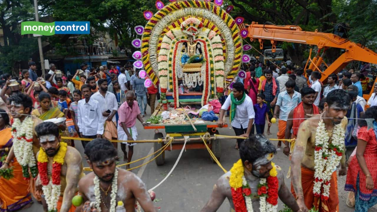 Vaikasi Visakam 2025: Devotees Flock to Abirami Amman Temple in Tamil Nadu for Special Prayers
