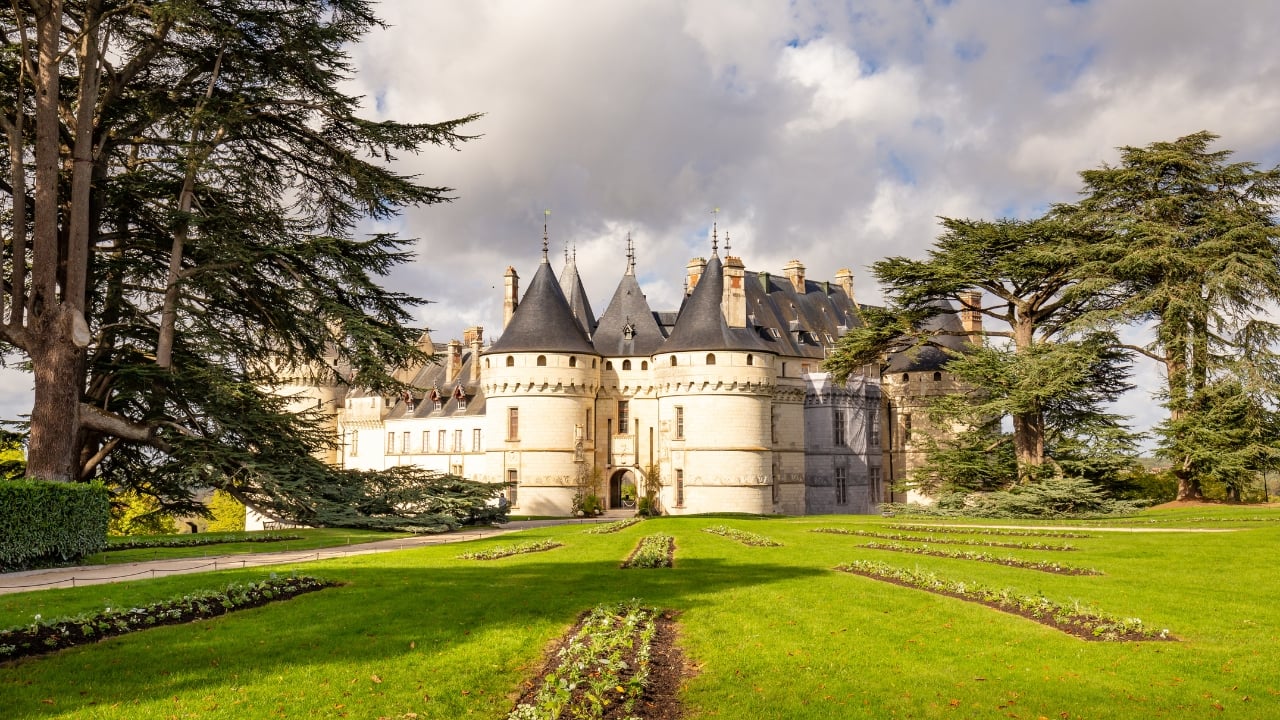 13. Château de Chaumont-sur-Loire, France Overlooking the Loire River, this picturesque château blends Gothic towers with Renaissance flair. It’s now home to the International Garden Festival, turning its grounds into a dreamlike display of nature, art, and architectural elegance. (Image: Canva)