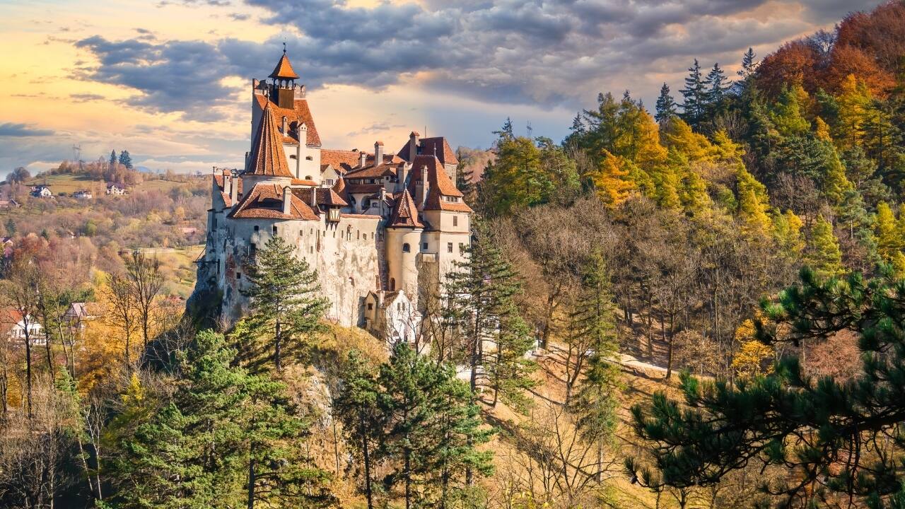 Europe wears its history well — and nowhere is that more evident than in its spellbinding castles. These centuries-old marvels were built for royalty, fortified for war, and designed to dazzle. Today, they offer travelers a rare blend of awe-inspiring architecture, dramatic landscapes, and immersive storytelling. From rugged mountain peaks to manicured gardens, here are 15 of the most beautiful castles in Europe that are sure to ignite your wanderlust. (Image: Canva) Europe wears its history well — and nowhere is that more evident than in its spellbinding castles. These centuries-old marvels were built for royalty, fortified for war, and designed to dazzle. Today, they offer travelers a rare blend of awe-inspiring architecture, dramatic landscapes, and immersive storytelling. From rugged mountain peaks to manicured gardens, here are 15 of the most beautiful castles in Europe that are sure to ignite your wanderlust. (Image: Canva)