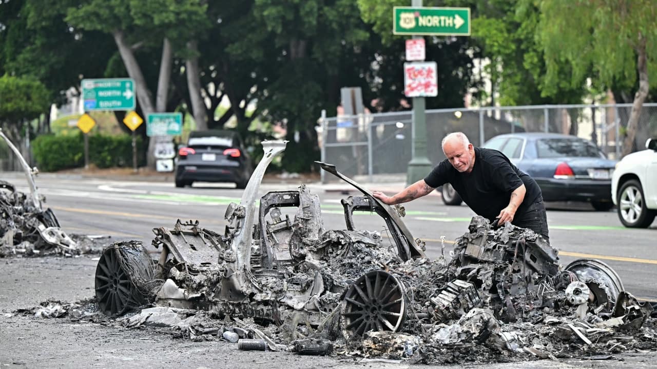 Los Angeles protests: Trump blames 'insurrectionists', calls troops deployment a 'great decision'