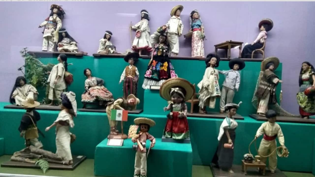 9. Shankar’s International Dolls Museum – Tiny Tales from Around the World From Japanese geishas to African tribal dolls, this museum houses over 6,000 dolls from 85 countries. It’s a colourful crash course in global cultures told through handcrafted figurines. (Image: Delhi Tourism)