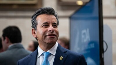 FDA plans to use AI to speed drug approvals and review food chemicals under new priorities