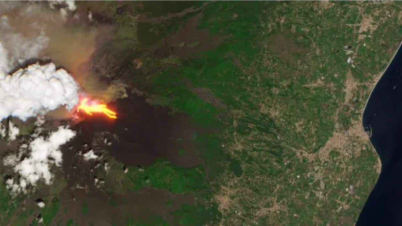 Fiery 'river of fire' spotted from space as Mount Etna erupts, satellites capture stunning view