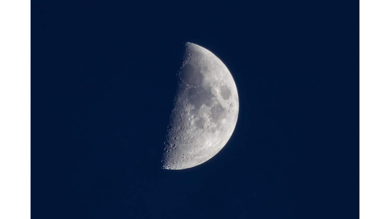 Moon photography 2025: 10 tips that will get you beautiful photos from your smartphone