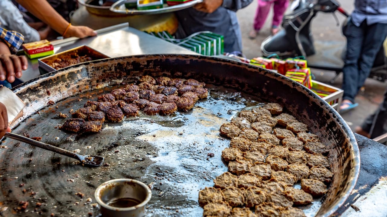 From kebabs to chaat, Lucknow’s flavours are going global with a UNESCO nod.