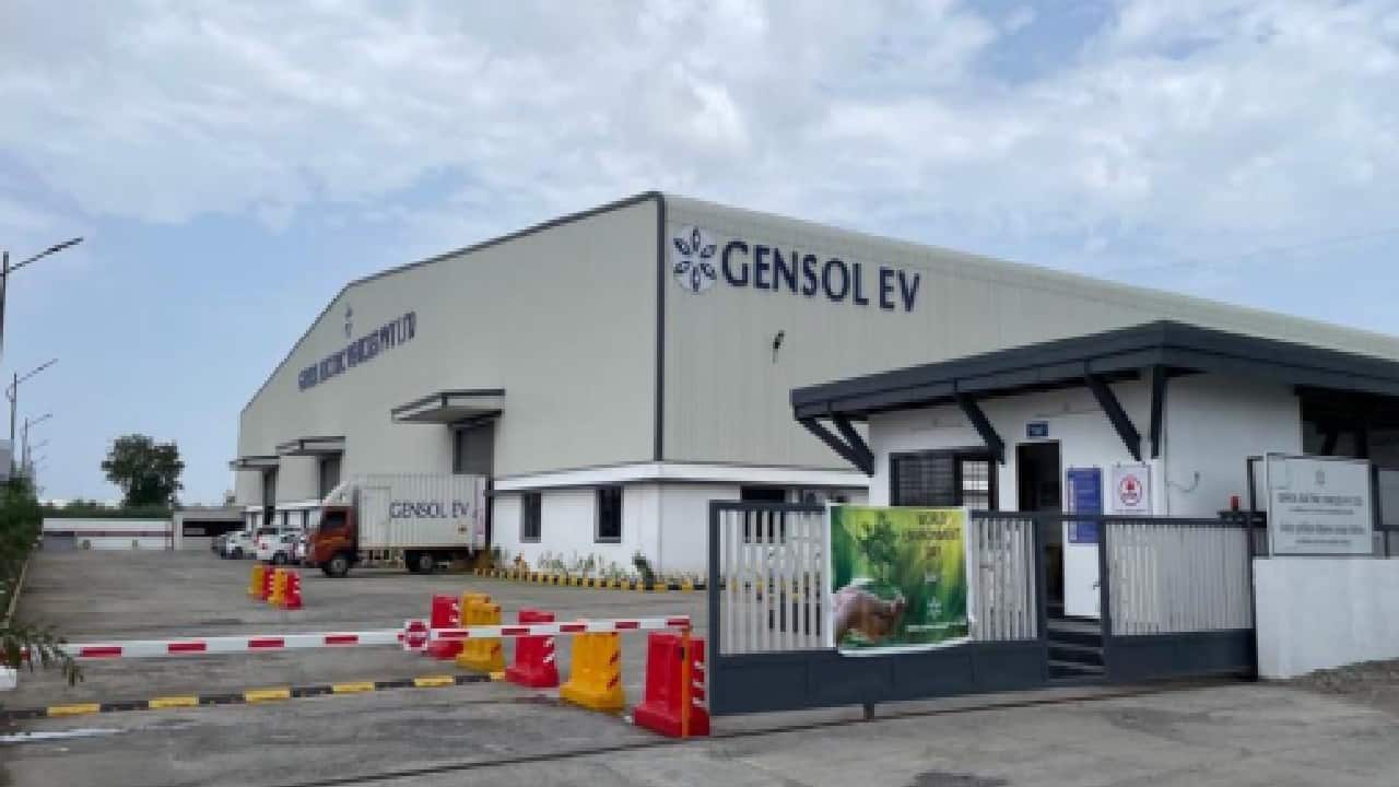 Gensol Engineering seeks bids to lease its 4,000-car EV fleet for a monthly rental