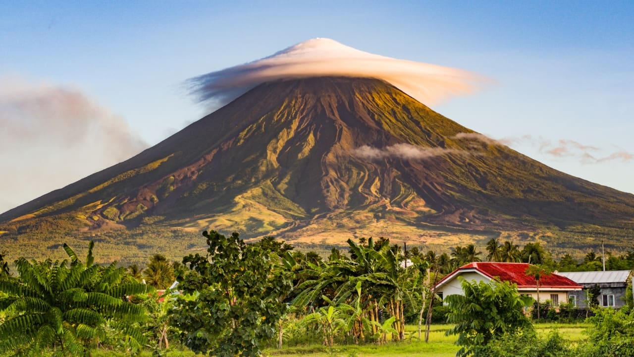 Beneath the dreamy beaches and swaying palms of the Pacific lies something far more primal: a crackling, shifting underworld of fire and fury. Welcome to the Pacific Ring of Fire—Earth’s most explosive zone—where volcanoes shape landscapes, birth islands, and remind us that nature is always in charge. If you're a traveler with a thirst for awe, adrenaline, or sheer wonder, these 10 Pacific nations don’t just offer scenic beauty—they pulse with geological power. From lava-scarred valleys to steaming craters and boiling springs, these destinations are the ultimate hot ticket.