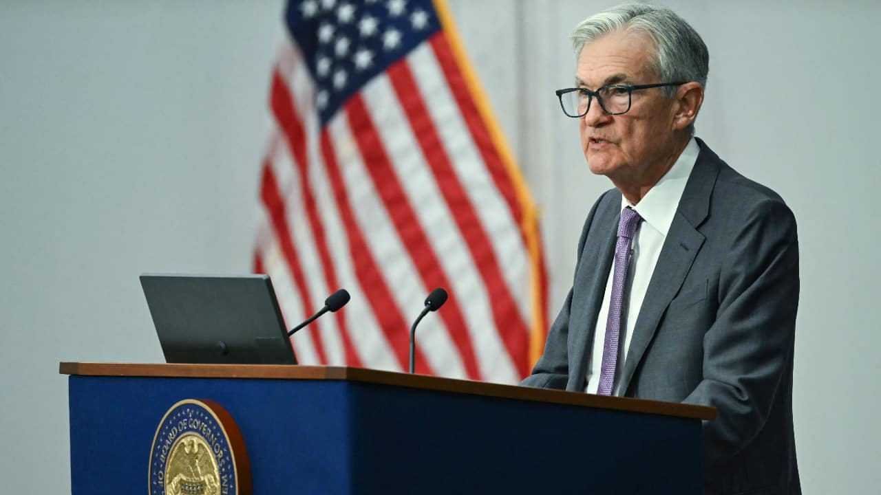 U.S. Fed Holds Interest Rates Steady
