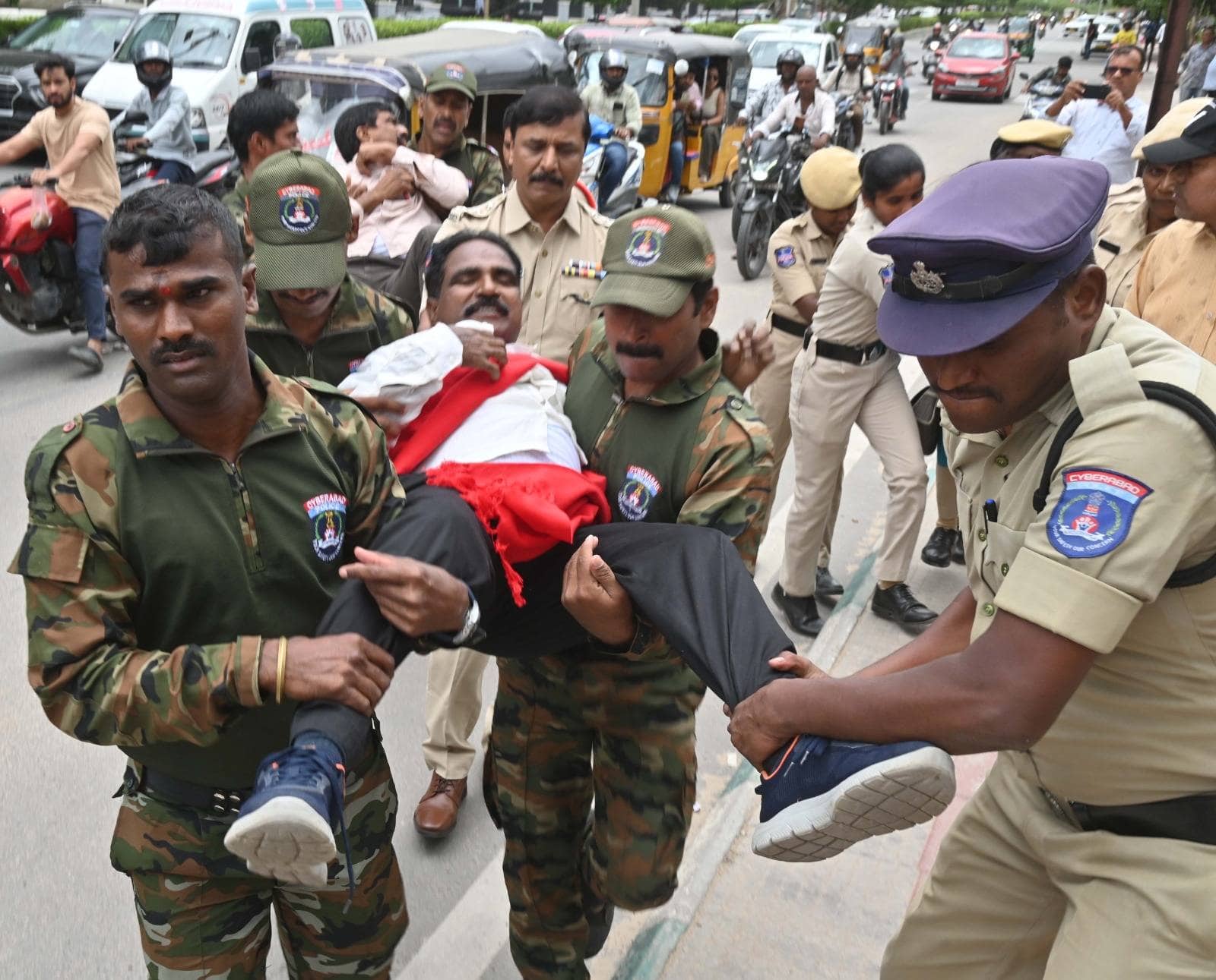 Students, Left organisations protest at US Consulate in Hyderabad for backing Israel; 70 detained