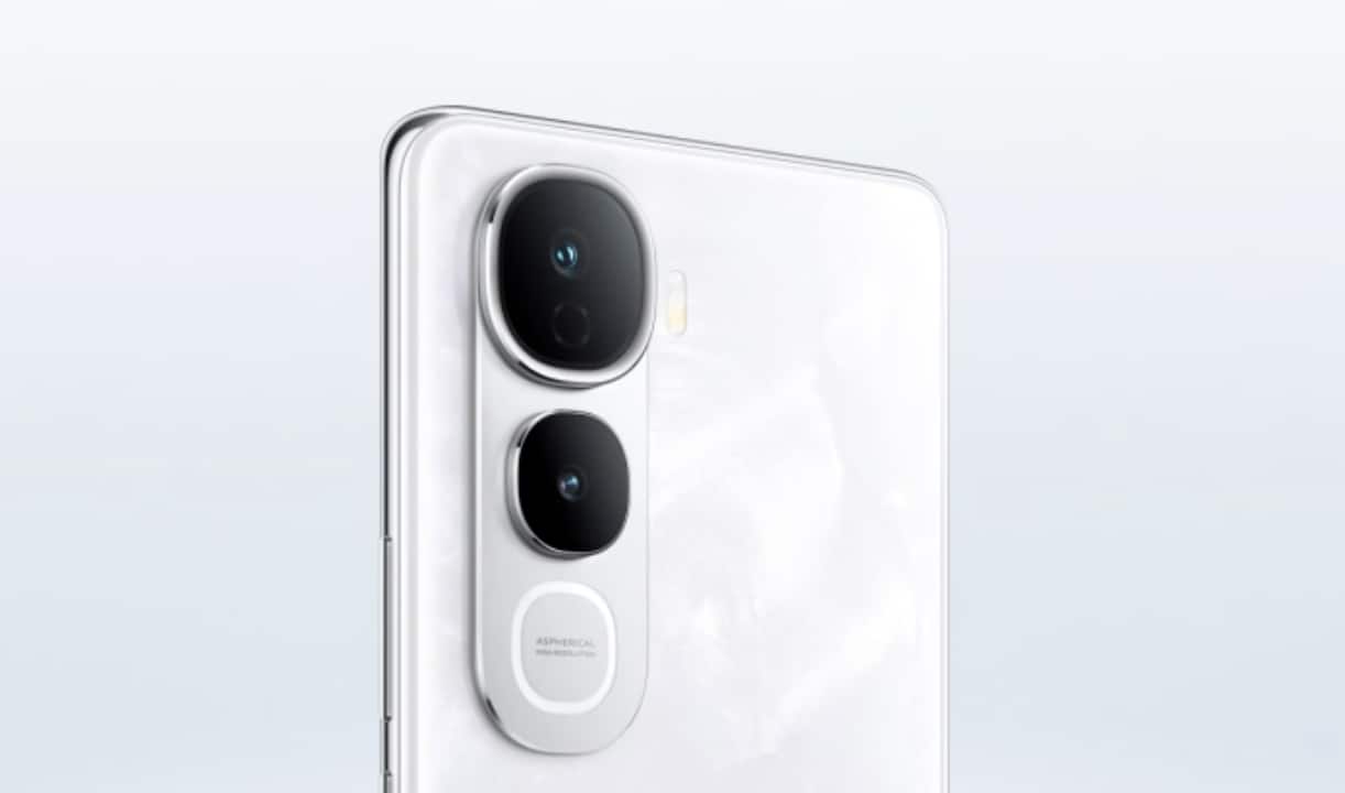 Sony-powered dual camera setup